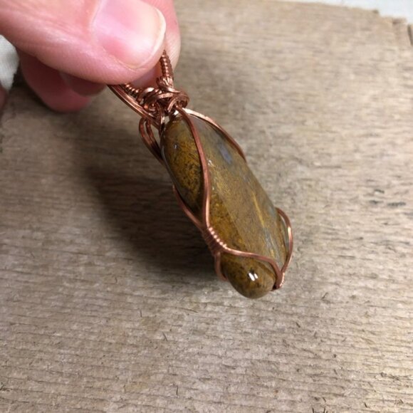 Fossilized Moss Agate Necklace Pendant - Picture 4 of 4